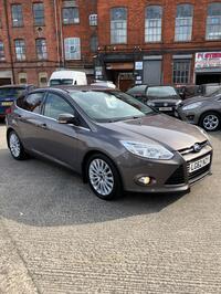 FORD FOCUS