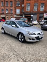 VAUXHALL ASTRA