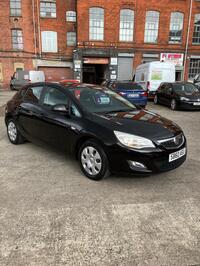 VAUXHALL ASTRA
