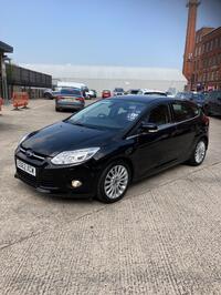 FORD FOCUS