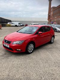 SEAT LEON